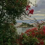 Relax House Giardini Naxos